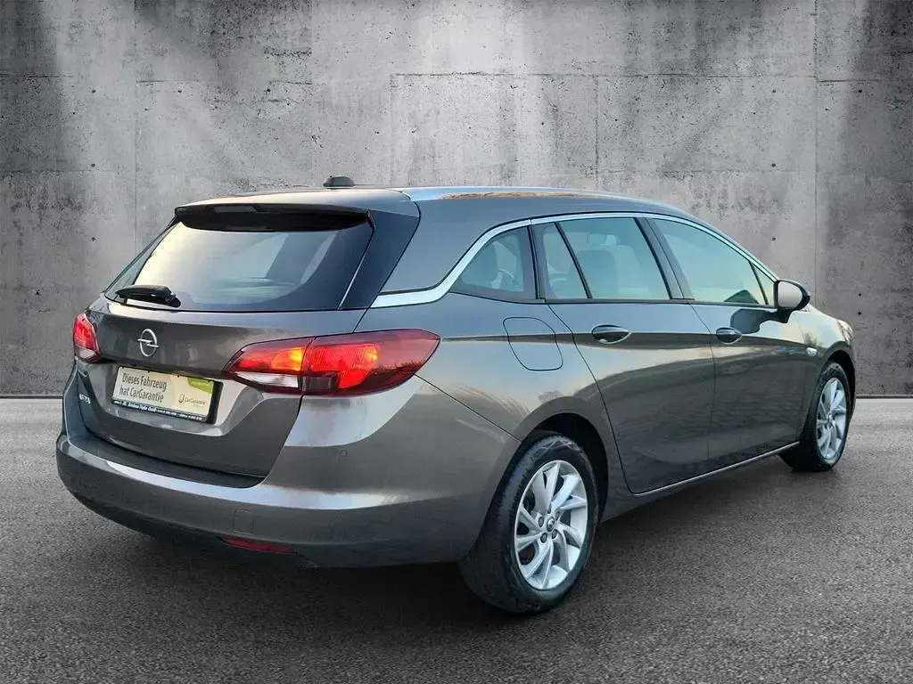 Gebraucht Opel Astra Business Elegance 122 PS (89 kW) 2022 Grau Kleinwagen