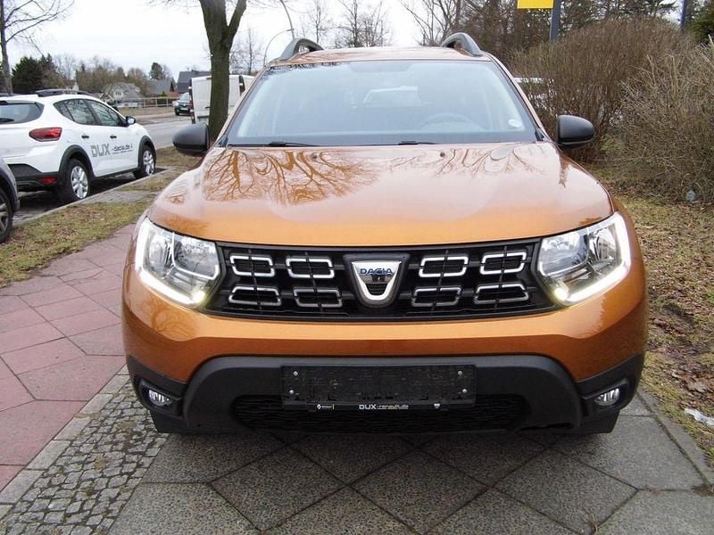 Gebraucht Dacia Duster Comfort 131 PS (96 kW) 2019 Orange SUV