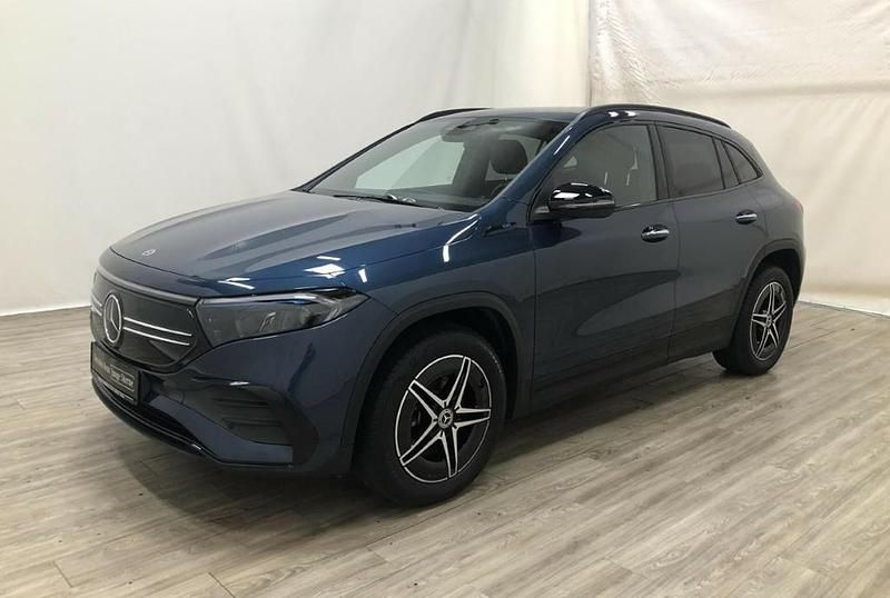 Gebraucht Mercedes EQA250 AMG 139 kW (190 PS) 2021 Blau SUV