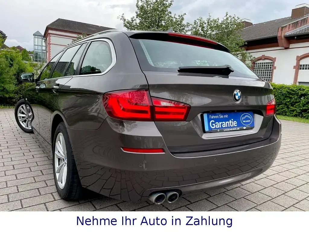 Gebraucht BMW 520 Performance 184 PS (135 kW) 2012 Grün Limousine