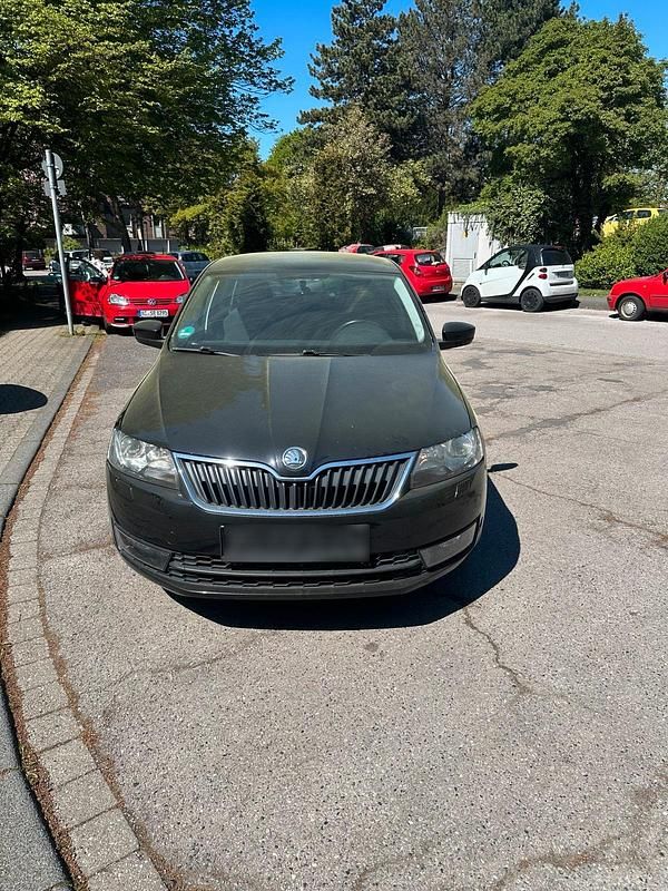 Second-hand Skoda Rapid 63 CP (46 kW) 2014 Negru Hatchback