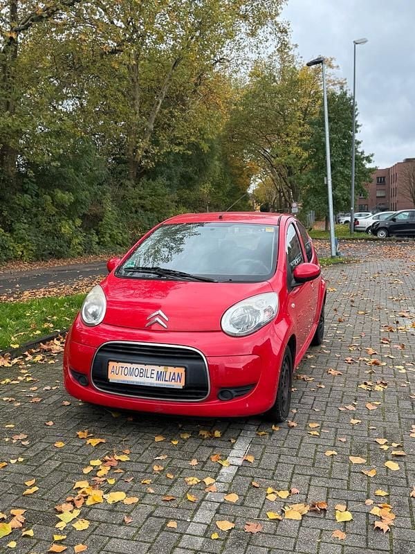 Gebraucht Citroën C1 67 PS (49 kW) 2011 Rot Kleinwagen