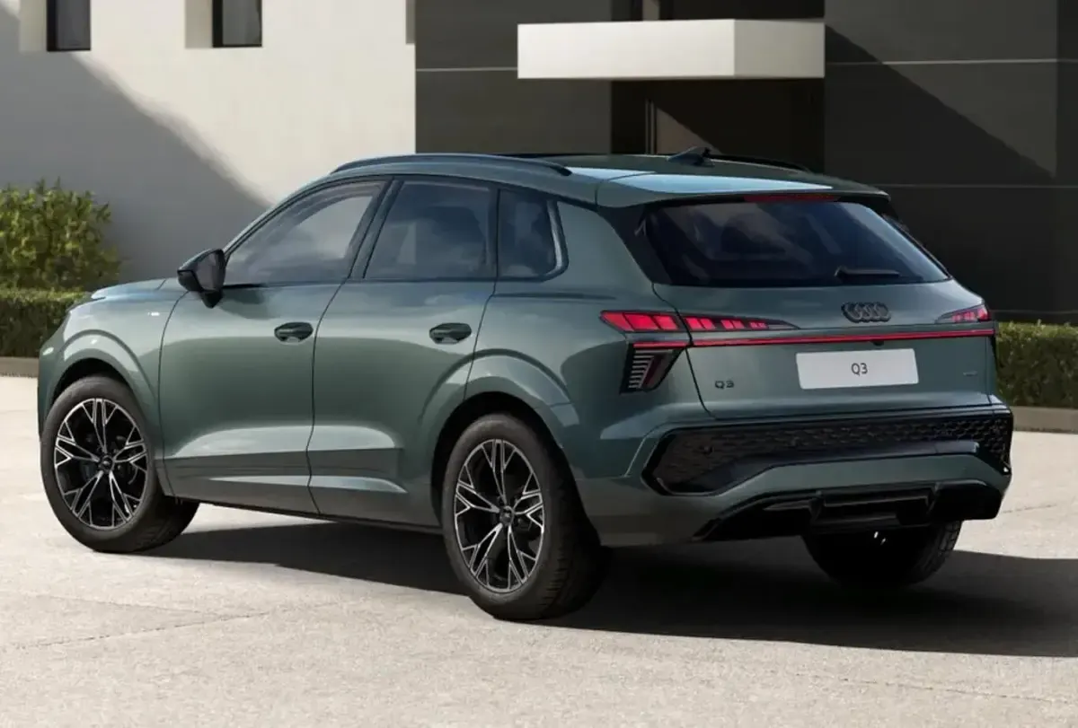 Nuova Audi Q3 Advanced 204 CV (150 kW) 2026 Verde SUV