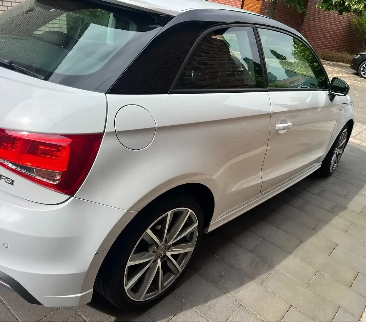 Gebraucht Audi A1 S-Line 89 PS (65 kW) 2013 Weiß Kleinwagen