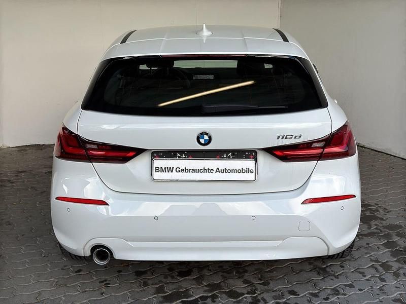 Gebraucht BMW 116 Advantage 116 PS (85 kW) 2022 Weiß Kleinwagen