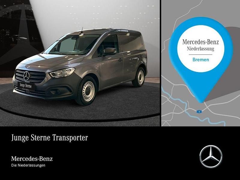 Grau Gebraucht 2022 Mercedes Citan 110 Van / Kleinbus | 19.611 € (Fairer Preis) - Bild 1/4
