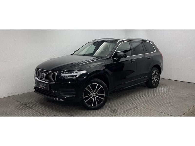 Gebraucht Volvo XC90 Pro 235 PS (172 kW) 2021 Onyx black (metallic) SUV