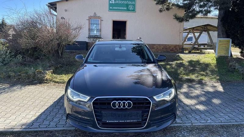 Gebraucht Audi A6 177 PS (130 kW) 2012 Oolonggrau metallic Kombi