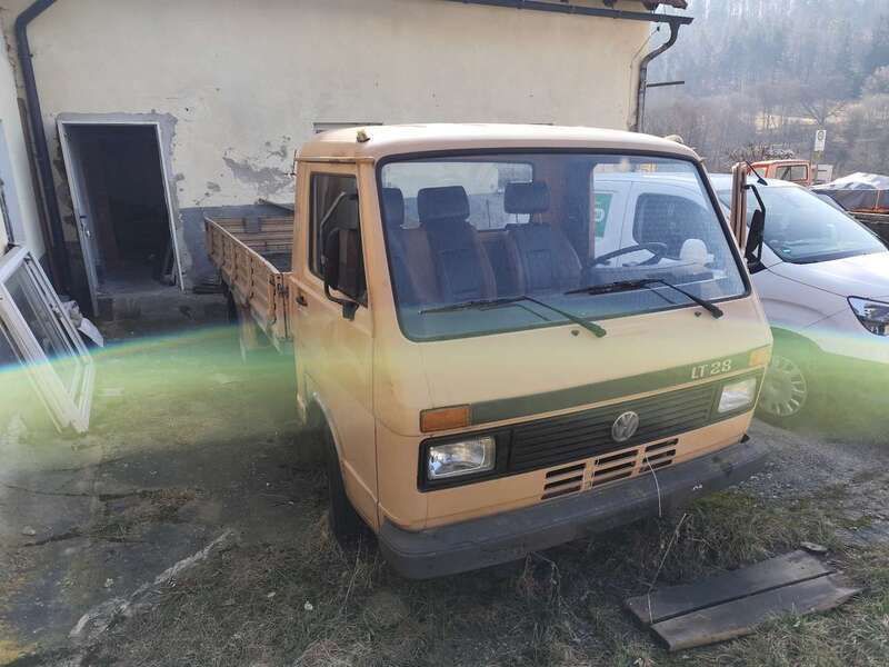 Beige Gebraucht 1991 VW LT Van | 4.000 € - Bild 1/4