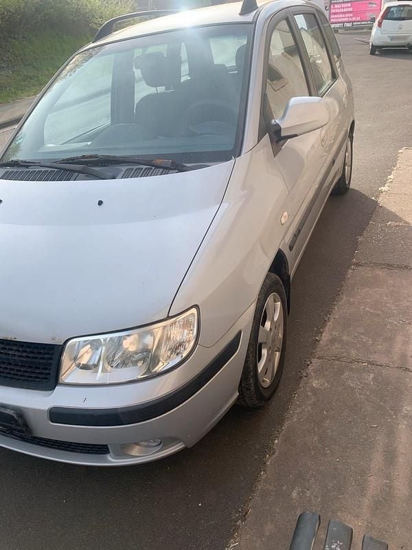 Second-hand Hyundai Matrix 76 CP (55 kW) 2006 Gri Monovolum