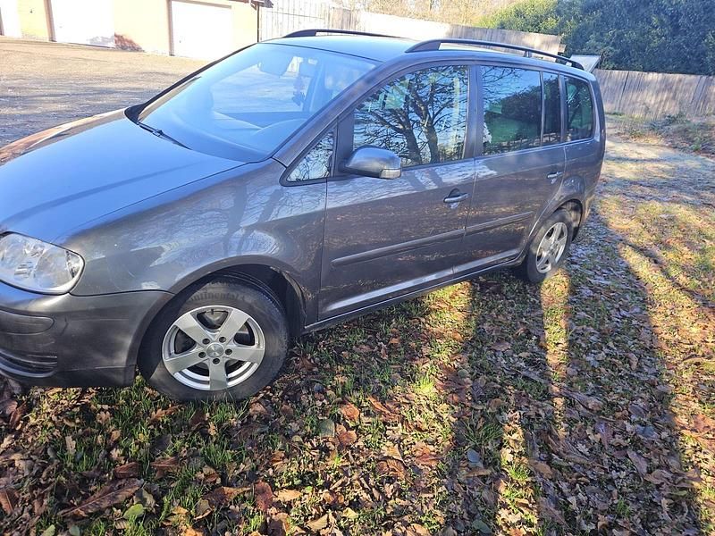 Gebraucht VW Touran 101 PS (74 kW) 2005 Grau Van / Kleinbus