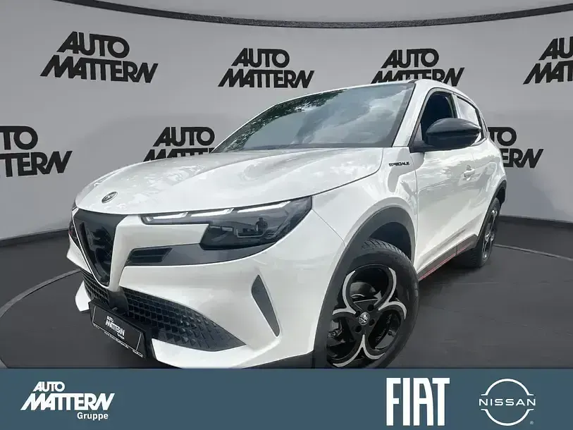 Gebraucht Alfa Romeo Junior Edizione Speciale 136 PS (100 kW) 2025 SUV