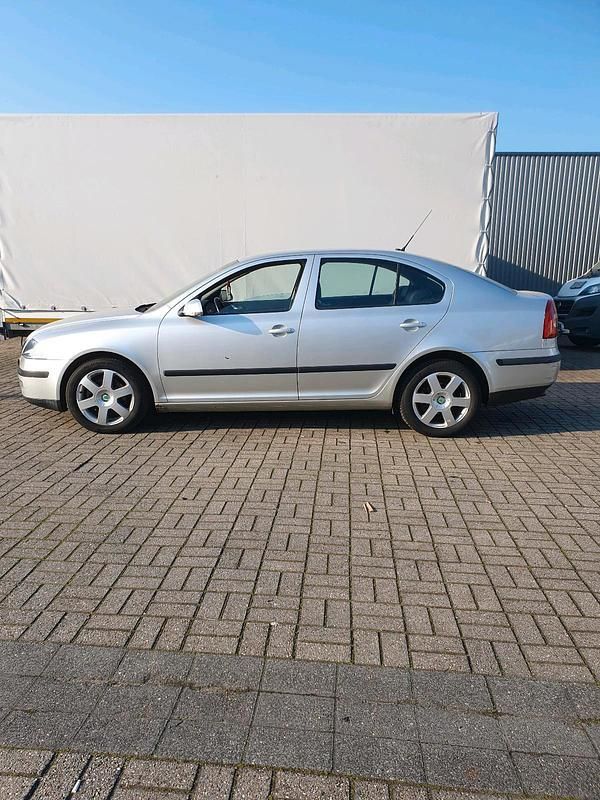 Gebraucht Skoda Octavia 150 PS (110 kW) 2005 Silber Limousine