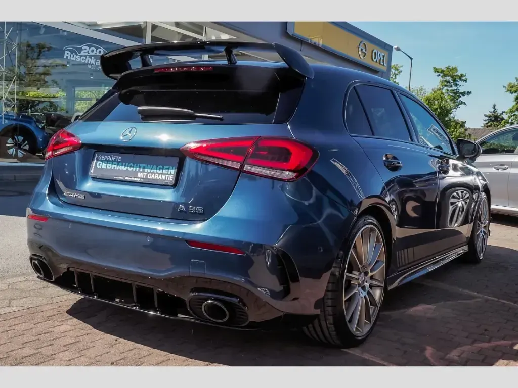 Gebraucht Mercedes A35 AMG AMG 306 PS (225 kW) 2018 Blau Coupé