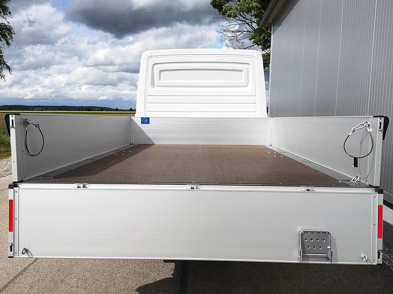 Neu VW Crafter 140 PS (102 kW) 2026 Candyweiß Van