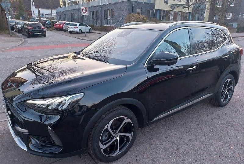 Gebraucht MG HS Luxury 162 PS (119 kW) 2024 Schwarz SUV