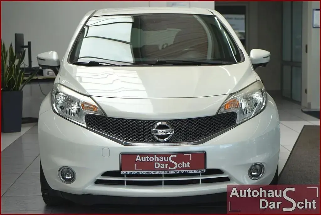 Second-hand Nissan Note Acenta 98 CP (72 kW) 2014 Alb Hatchback