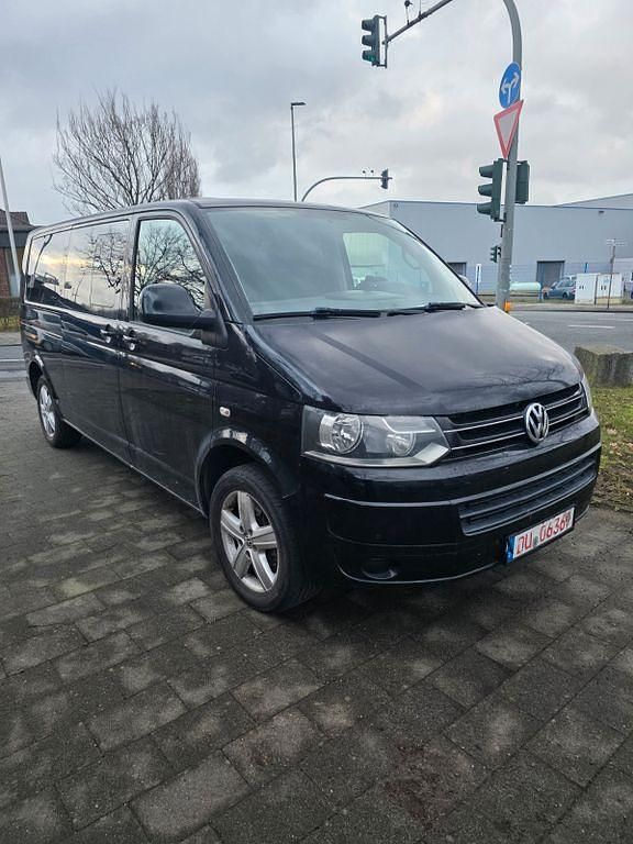 Używany VW T5 204 KM (150 kW) 2015 Czarny Van