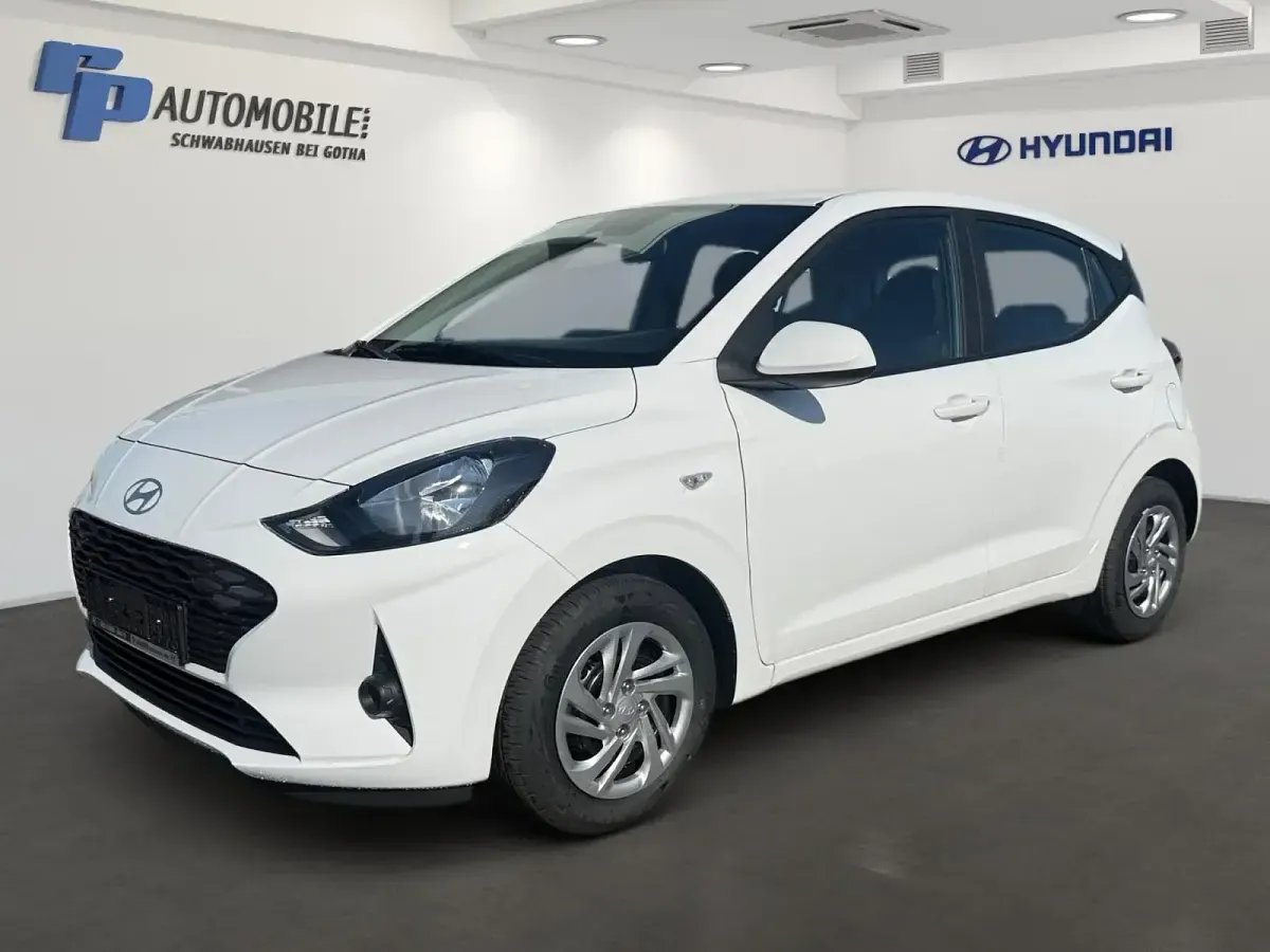 Gebraucht Hyundai i10 Select 63 PS (46 kW) 2024 Kleinwagen