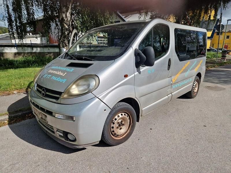 Silber Gebraucht 2002 Opel Vivaro Van | 2.950 € (Superpreis) - Bild 1/4