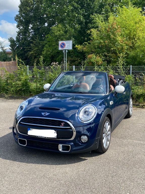 Blau Gebraucht 2017 Mini Cooper S Kleinwagen | 20.200 € (Etwas zu teuer) - Bild 1/4