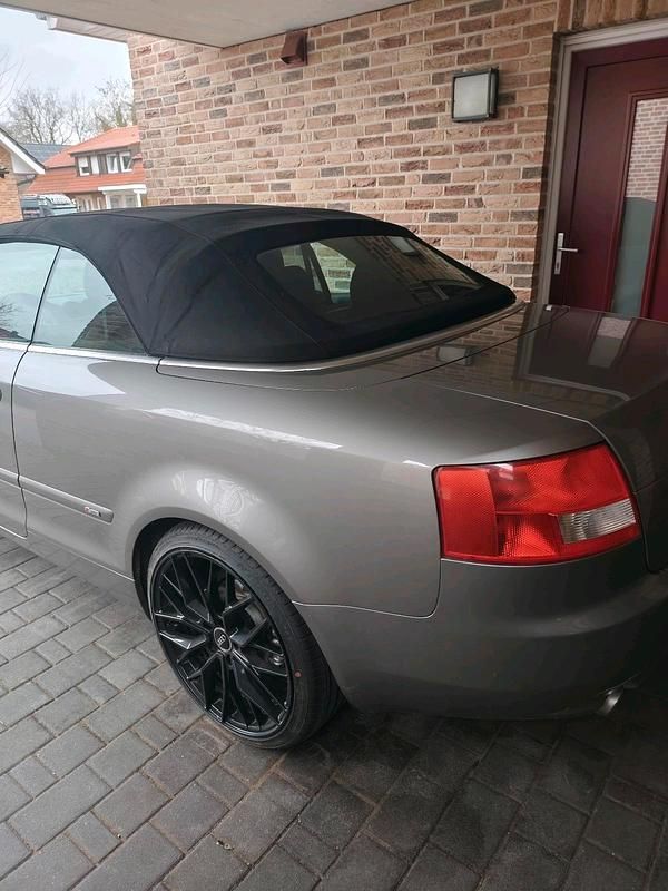 Gebraucht Audi A4 Cabriolet 163 PS (119 kW) 2006 Grau Cabrio
