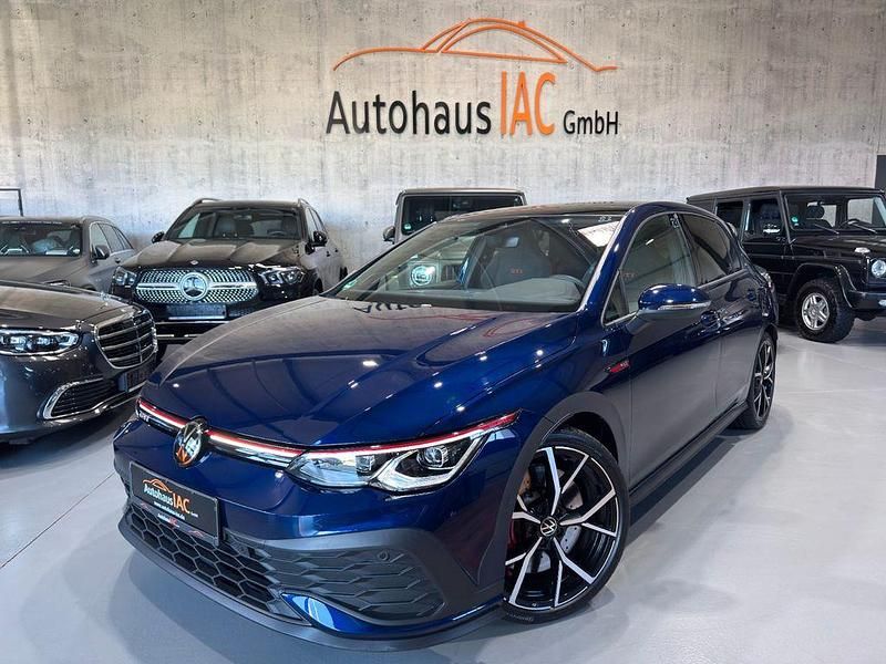 Blau Gebraucht 2023 VW Golf VIII GTI Clubsport Limousine | 33.800 € (Fairer Preis) - Bild 1/4