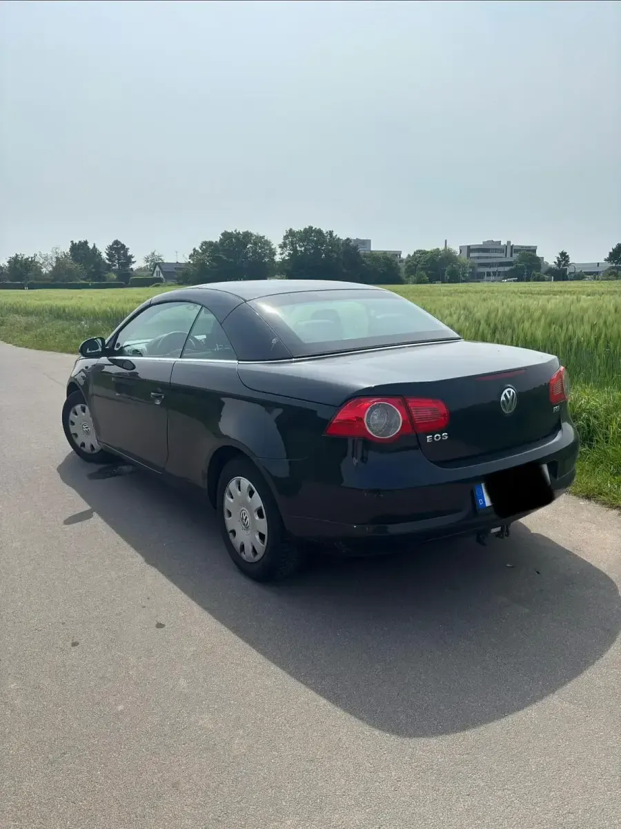 Usata VW Eos 115 CV (84 kW) 2006 Nero Cabrio