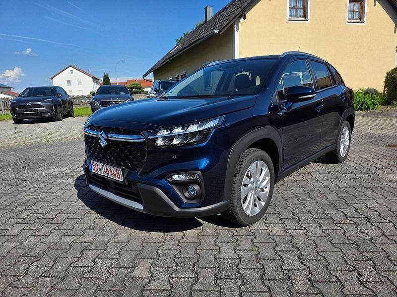 Blau Gebraucht 2024 Suzuki SX4 S-Cross Comfort SUV | 20.800 € (Guter Preis) - Bild 1/4
