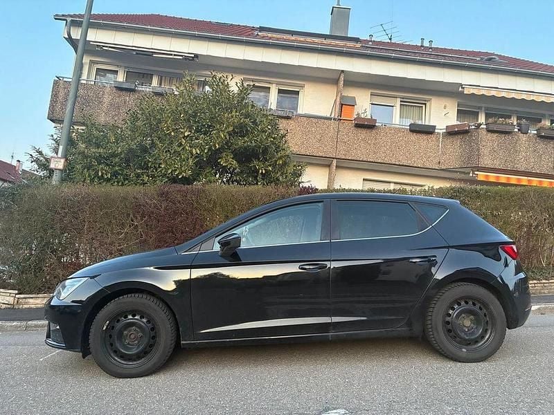 Gebraucht Seat Leon XCELLENCE 125 PS (91 kW) 2017 Schwarz Limousine