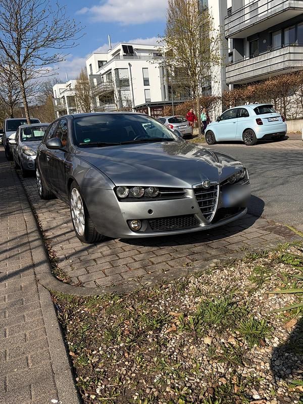 Gebraucht Alfa Romeo 159 200 PS (147 kW) 2007 Silber Kombi