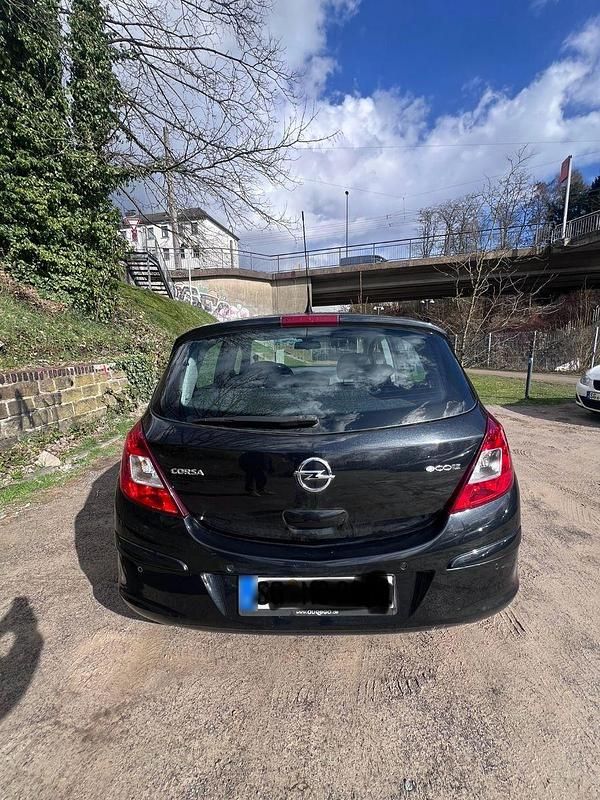 Gebraucht Opel Corsa 86 PS (63 kW) 2012 Schwarz Kleinwagen
