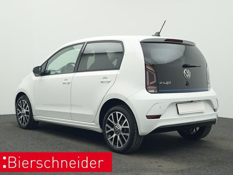 Gebraucht VW e-up! Style 61 kW (83 PS) 2022 Weiss Kleinwagen
