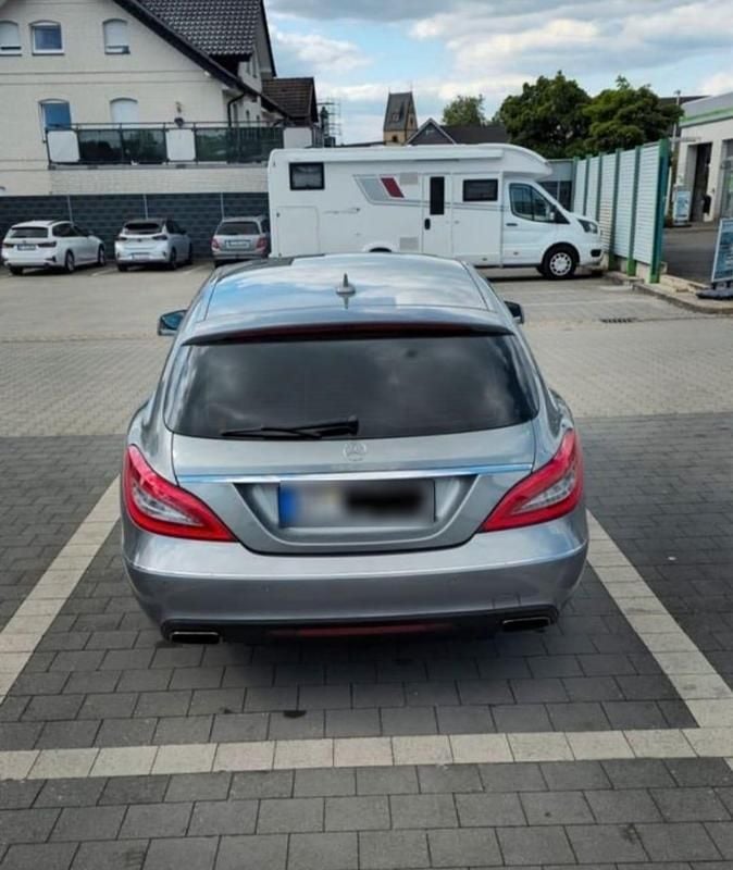 Gebraucht Mercedes CLS350 265 PS (194 kW) 2013 Grau Kombi