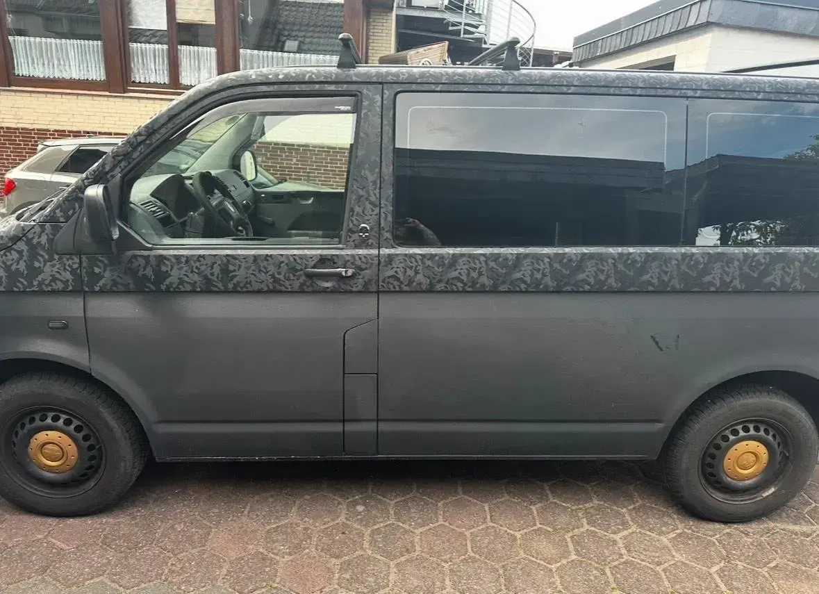Gebraucht VW Caravelle 131 PS (96 kW) 2006 Schwarz Van