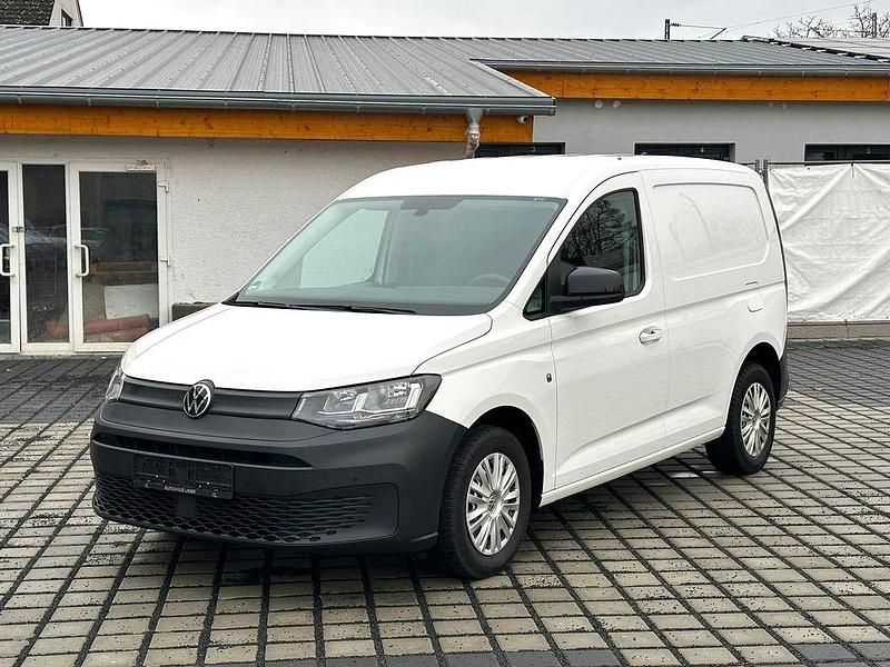 Candyweiss Gebraucht 2022 VW Caddy Van / Kleinbus | 15.990 € (Guter Preis) - Bild 1/4