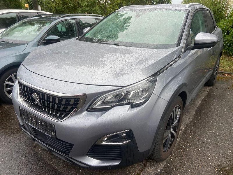 Grau Gebraucht 2018 Peugeot 3008 Active+ SUV | 13.950 € (Fairer Preis) - Bild 1/4