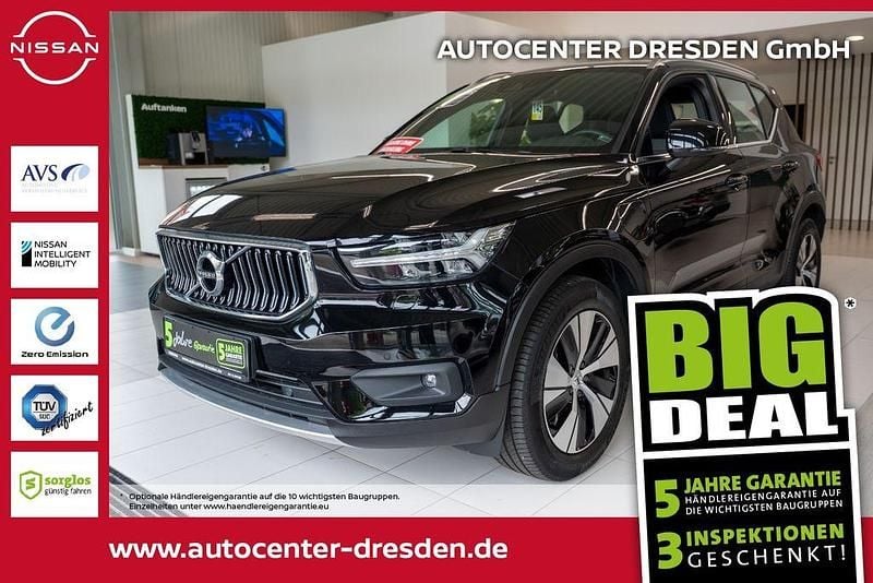 Schwarz Gebraucht 2022 Volvo XC40 Inscription SUV | 26.980 € (Superpreis) - Bild 1/4