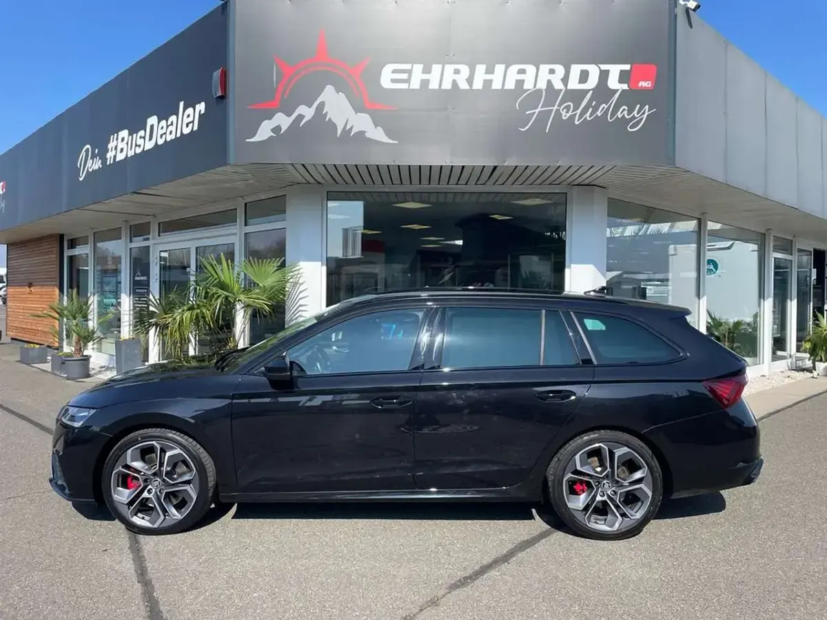 Gebraucht Skoda Octavia RS 245 PS (180 kW) 2024 Schwarz Kombi
