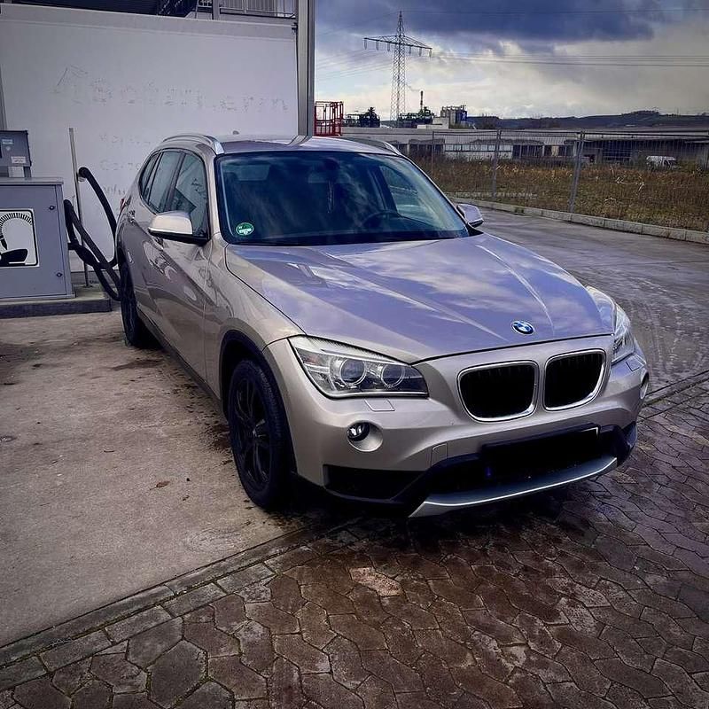 Gebraucht BMW X1 150 PS (110 kW) 2012 Grau SUV