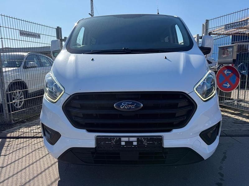 Gebraucht Ford Transit Custom Trend 131 PS (96 kW) 2018 Weiß Van / Kleinbus