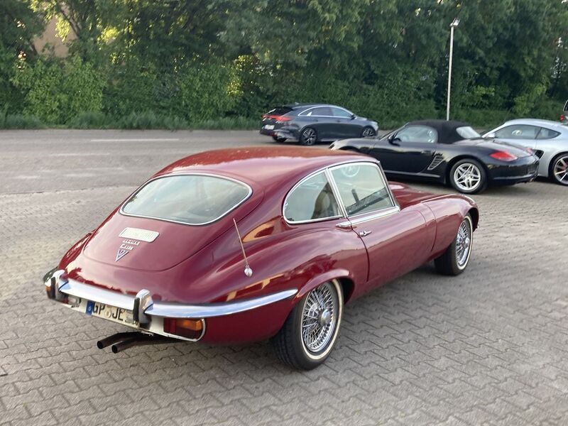 Gebraucht Jaguar E-Type 275 PS (202 kW) 1972 Rot Coupé