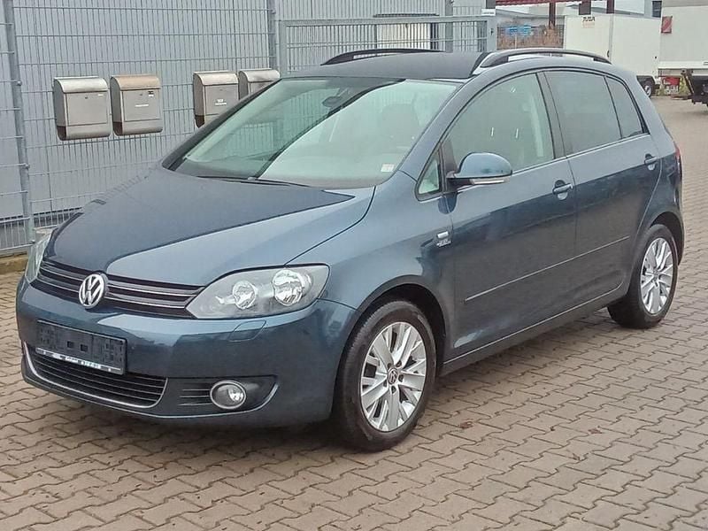 Blau Gebraucht 2013 VW Golf Plus Life Van / Kleinbus | 5.590 € (Guter Preis) - Bild 1/4