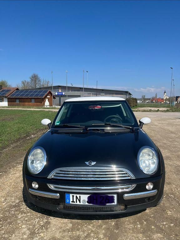 Gebraucht Mini ONE 90 PS (66 kW) 2003 Schwarz Kleinwagen