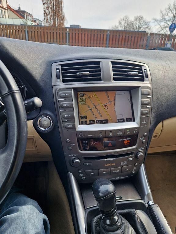 Gebraucht Lexus IS220 177 PS (130 kW) 2008 Schwarz Limousine