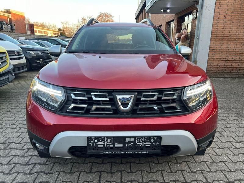 Gebraucht Dacia Duster Prestige 131 PS (96 kW) 2022 Rot SUV