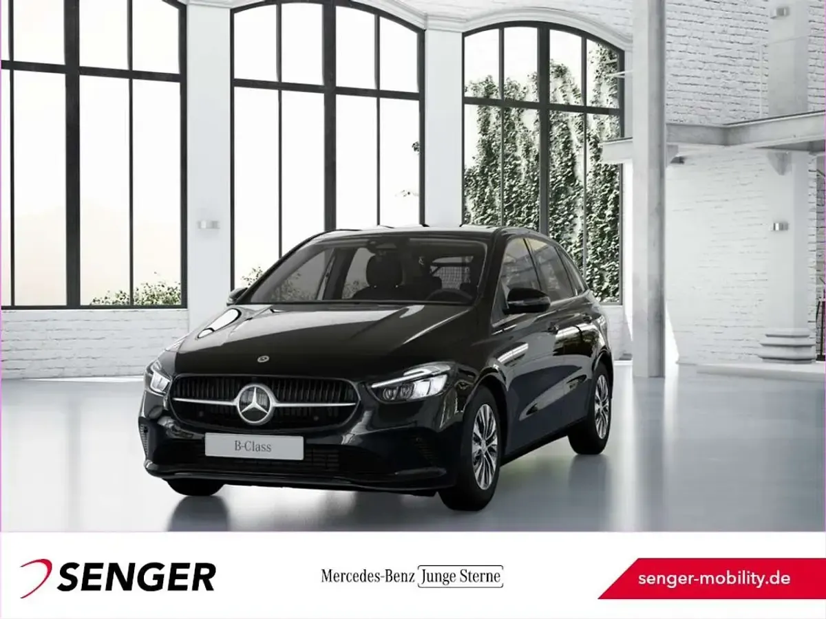 Gebraucht Mercedes B200 Advanced 150 PS (110 kW) 2025 Kleinwagen