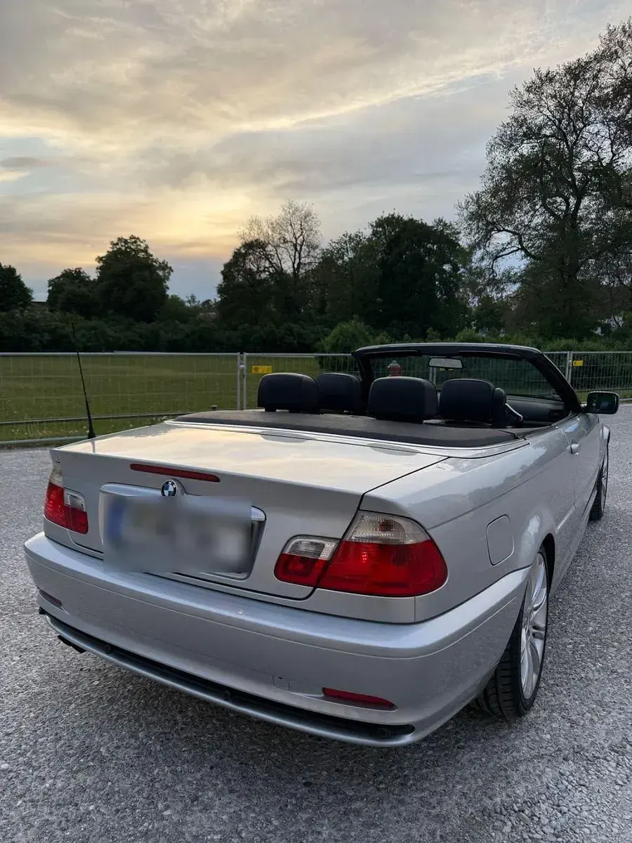 Gebraucht BMW 323 Cabriolet 170 PS (125 kW) 2000 Silber Cabrio