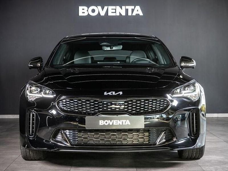 Gebraucht Kia Stinger GT 366 PS (269 kW) 2022 (abp) auroraschwarz metallic Kleinwagen