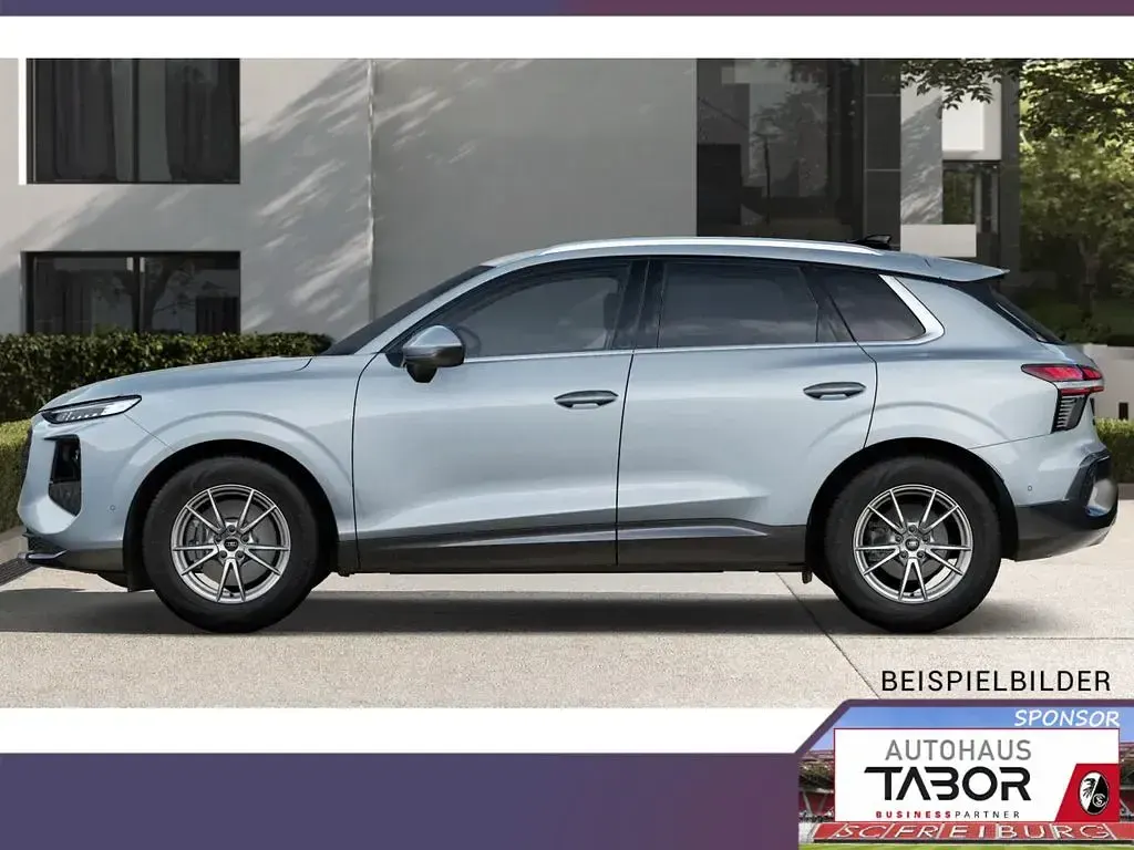Neu Audi Q3 Ambiente 204 PS (150 kW) 2026 Grau metallic SUV